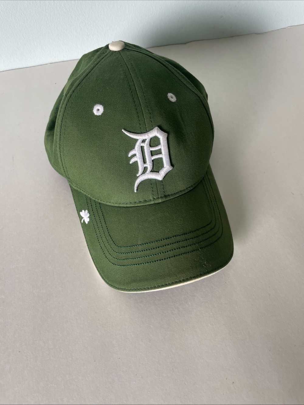 New Era Detroit Tigers St Patrick's Day Green Cap Hat Adjustable Clover